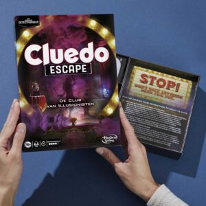 Cluedo Escape De Club van Illusionisten Hasbro 01