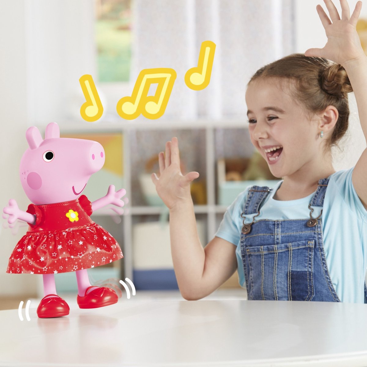 Peppa Pig Peppa's Modderpoelen Feestje Interactieve Pop 10