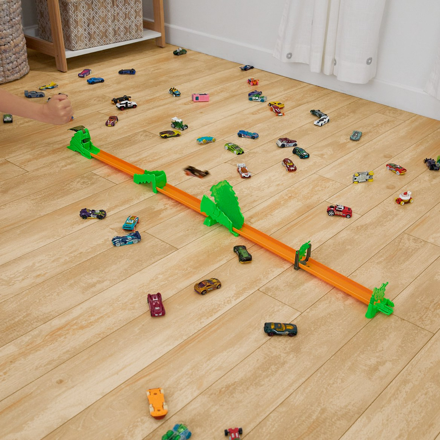 hot wheels baanset met 1 hot wheels auto baanbouwset met giftige kleuren 07